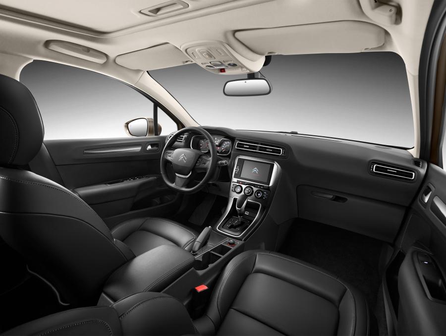  Citroen C4 Sedan 2015 года  (фото 20 из 20)
